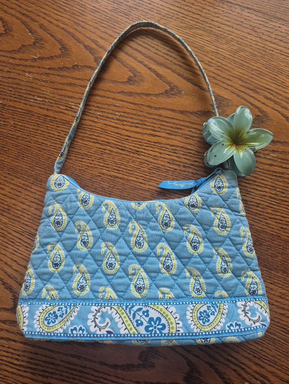 Vera Bradley Bermuda Blue Paisley Molly Shoulder Bag
